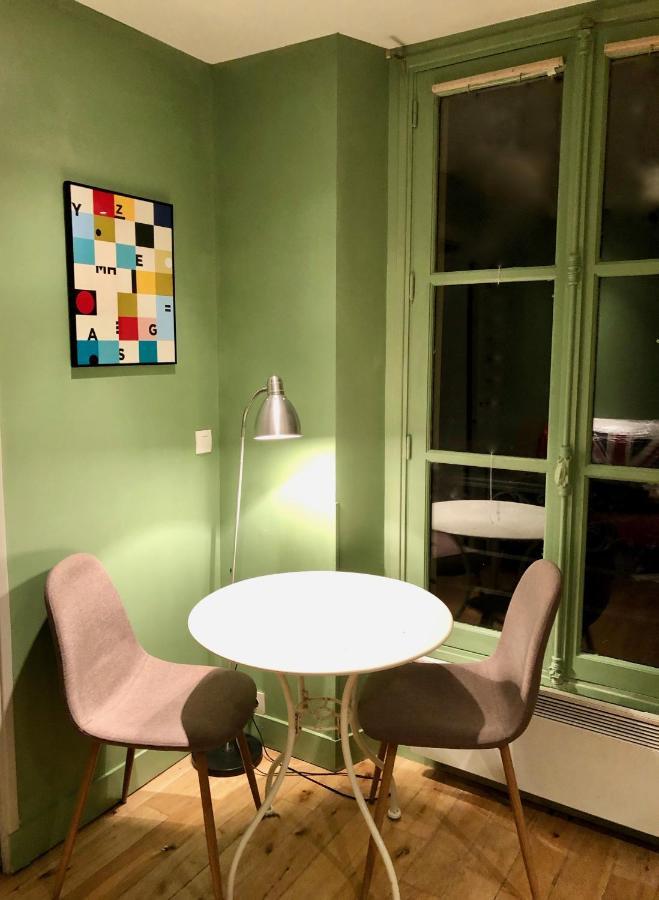 Les Petits Apparts Versailles Exterior foto
