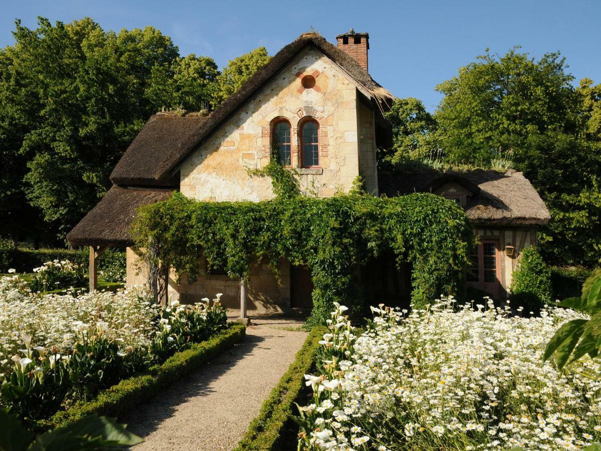 Les Petits Apparts Versailles Exterior foto